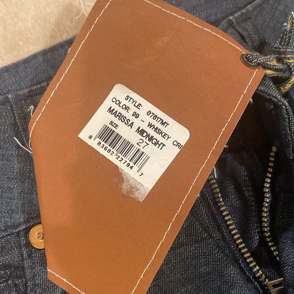 Skirt - Picture 5 of 5